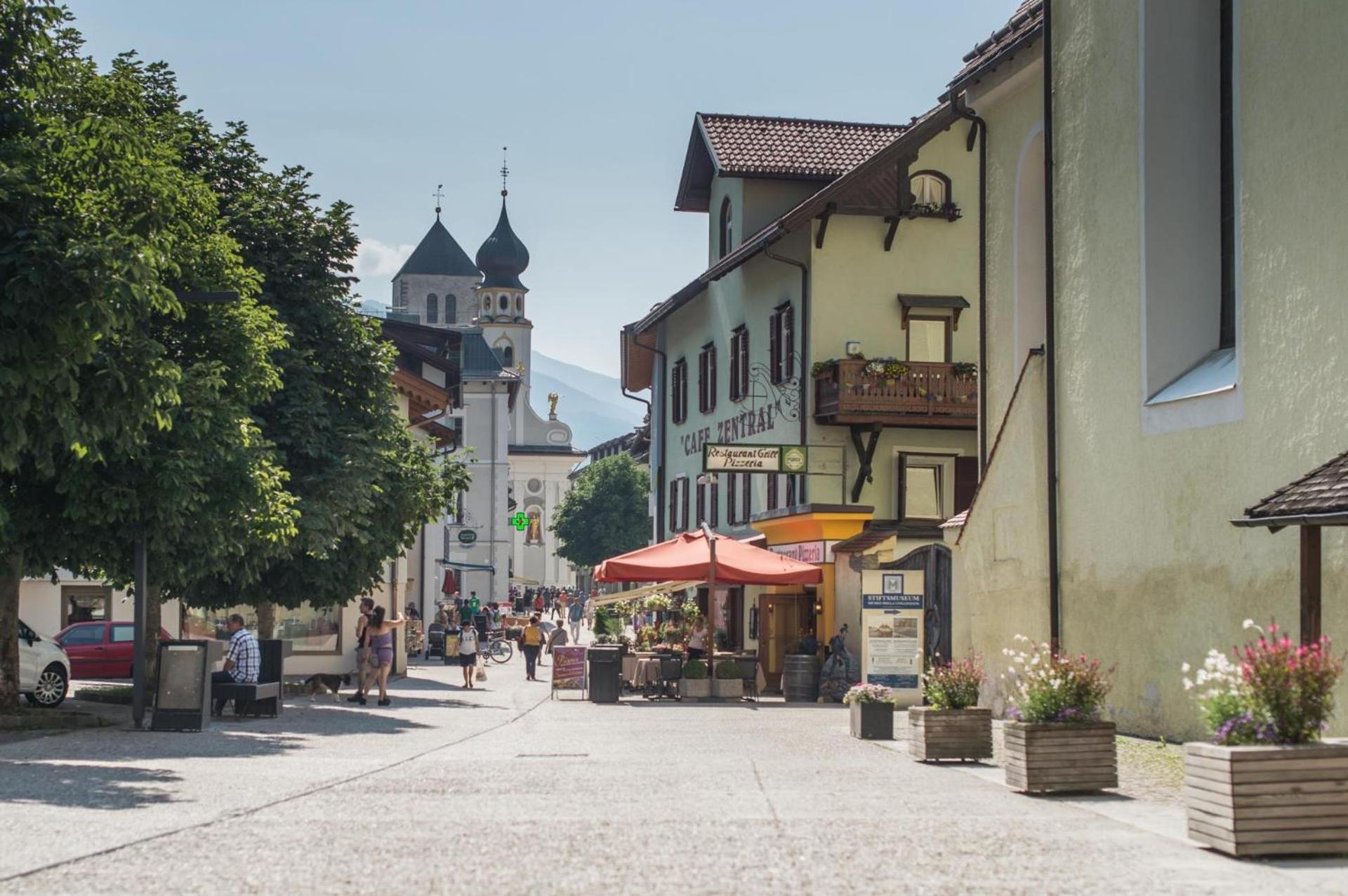Zin Senfter Residence San Candido Bagian luar foto